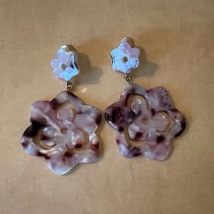 Beautiful resin earrings